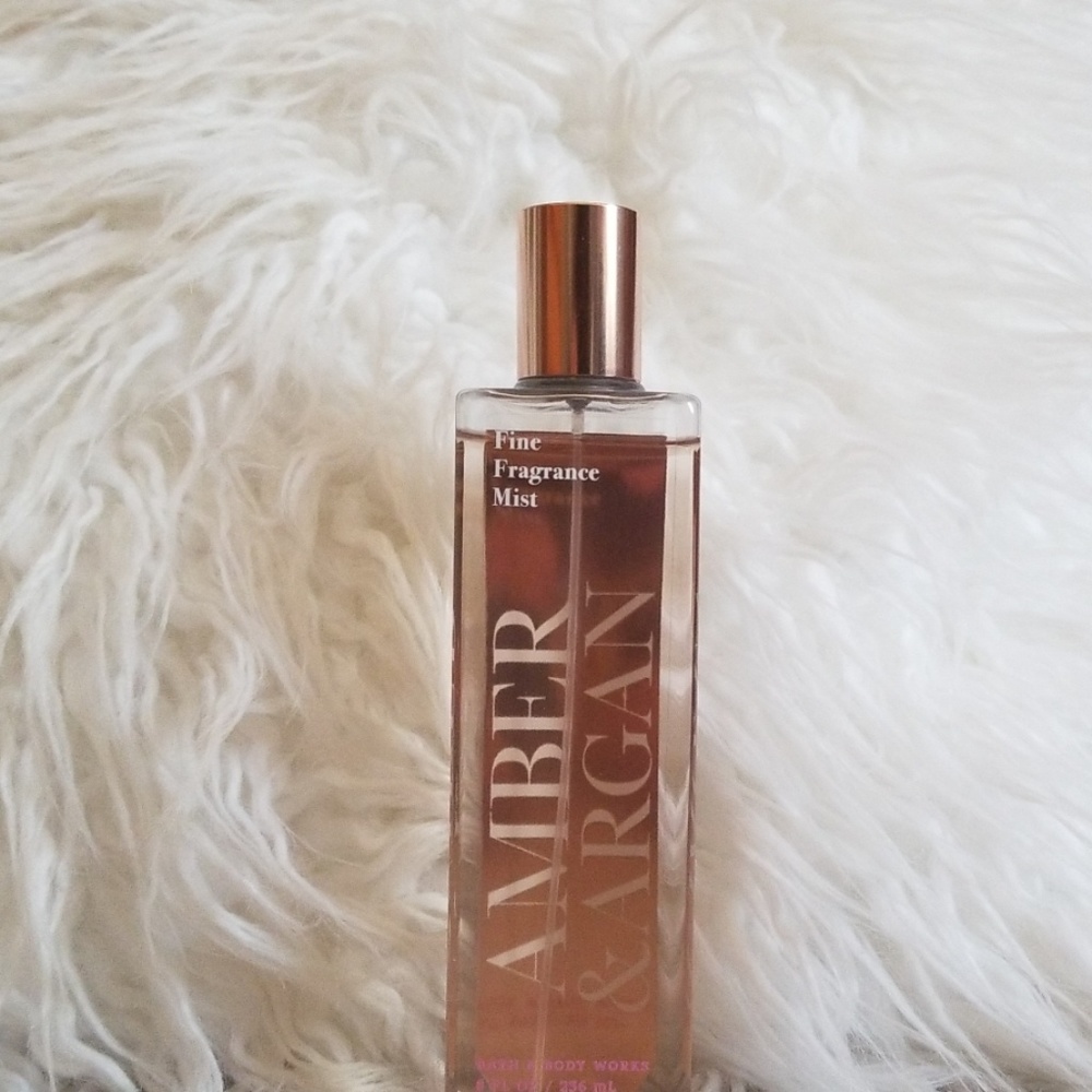 Bath&Body Works' Amber & Argan Fine Fragrance Mist